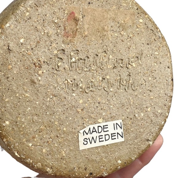 Fred Forslund Scandinavian Recycled Materials Two Tone Brown Vase - Picture 3 of 11